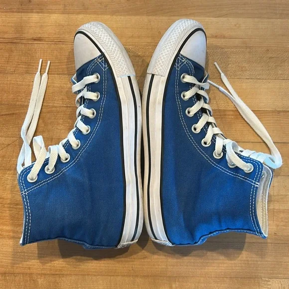 Converse Chuck Taylor All Star CTAS Hightop Sneaker Blue White Women’s 8.5 - Picture 2 of 10